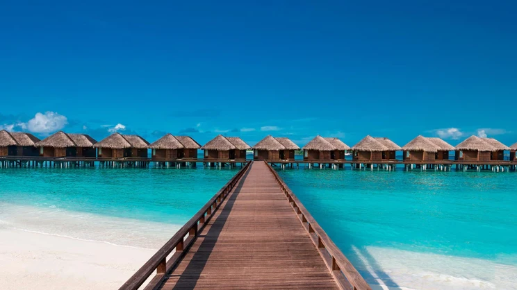 Sheraton Maldives Full Moon Resort & Spa
